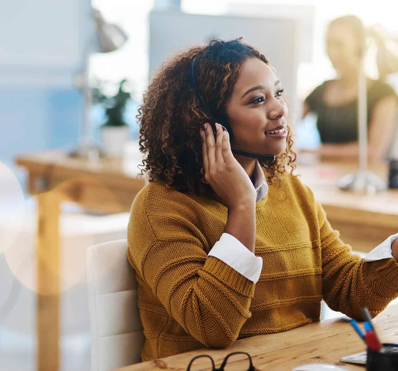 Helpdesk-Top-narrow_compressed Helpdesk-Top-narrow_compressed